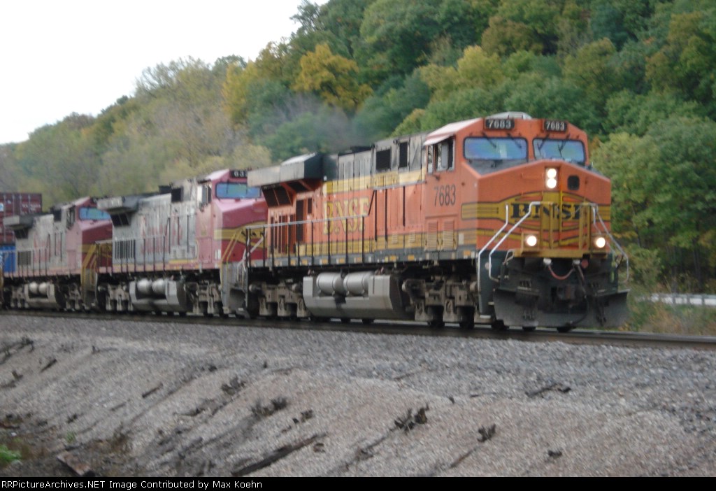 BNSF 7683